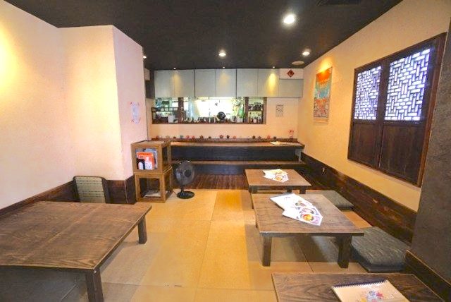 吉祥寺「月和茶(ゆえふうちゃ)」の店内3