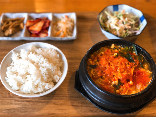 吉祥寺の韓国料理屋 キッチョウ では格安でランチにスンドゥブが食べられる キチナビ 吉祥寺のおすすめカフェ グルメサイト