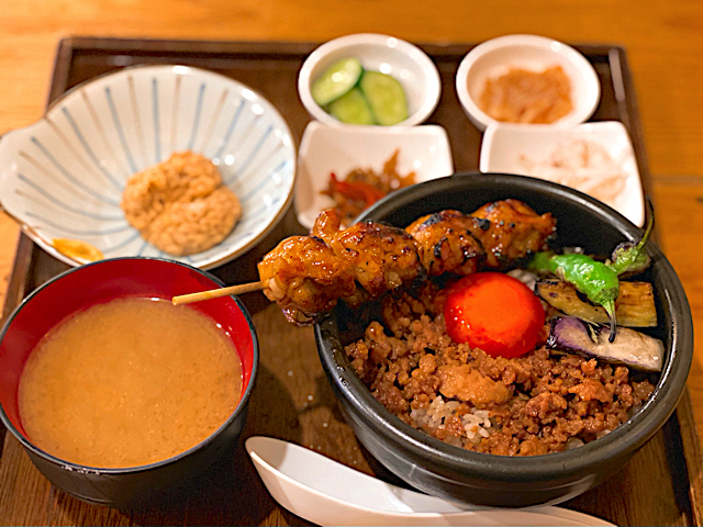 吉祥寺の串屋横丁「みくちゃん食堂」のランチ