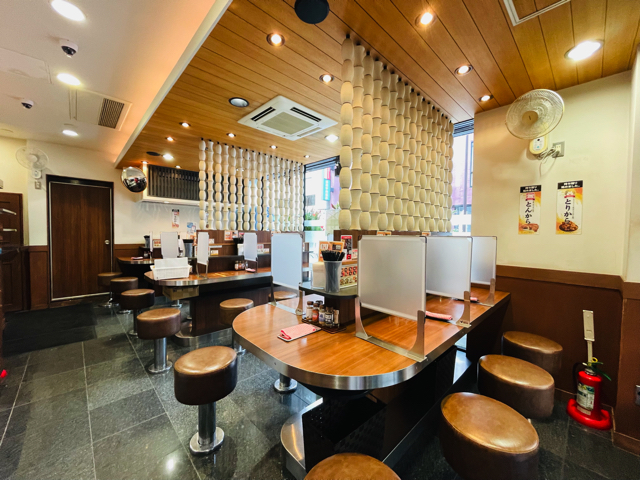三田製麺所 吉祥寺店の店内