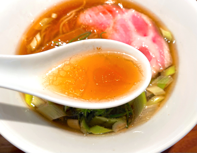 中華そば べぃしっくのラーメン2