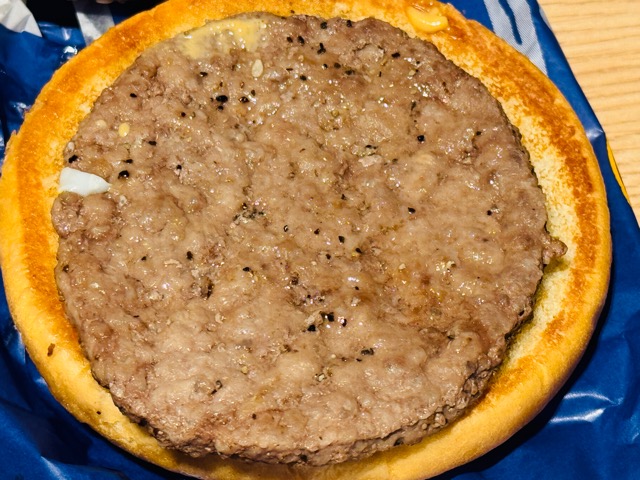 マクドナルド「月見バーガー」
