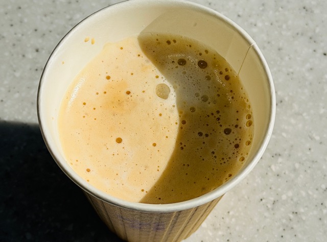 セブンのセルフ紅茶マシン「セブンティー」