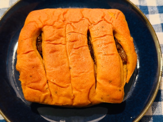 ベースブレッド カレー味 リニューアル