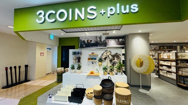 3COINS＋plus（スリーコインズプラス）アトレヴィ三鷹店