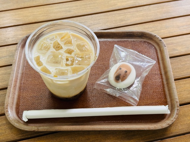 井の頭自然文化園「カピバラマシュマロのタピオカ黒糖ドリンク」