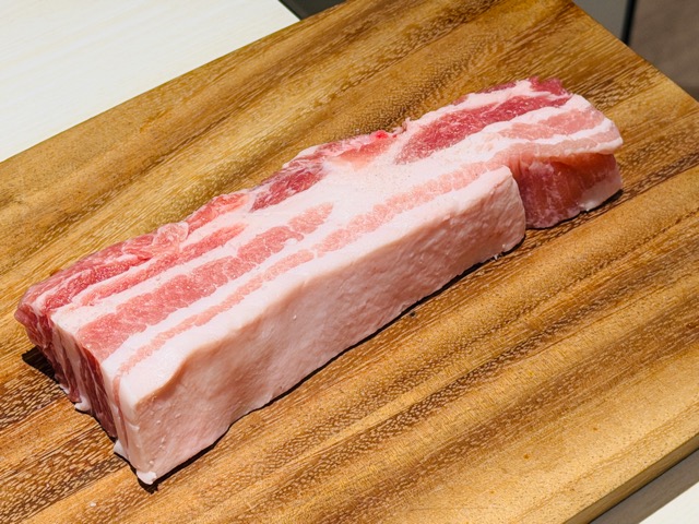 吉祥寺 熟成サムギョプサル専門店「ヨプの王豚塩焼」