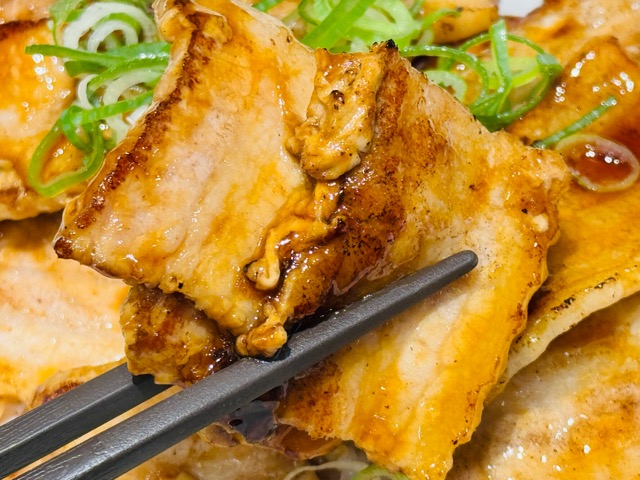 松屋「カルビの炙り十勝豚丼」