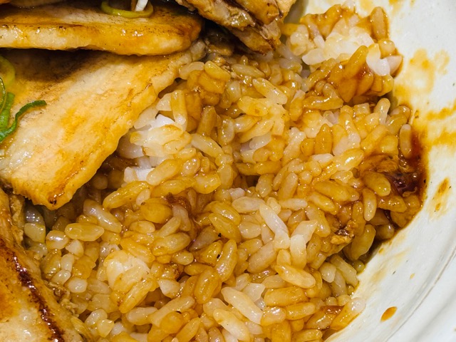 松屋「カルビの炙り十勝豚丼」