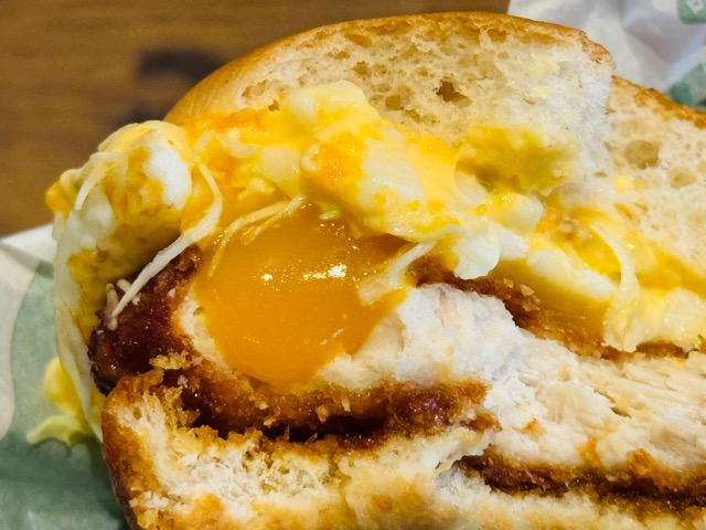 ケンタッキーのとろ~り月見バーガー