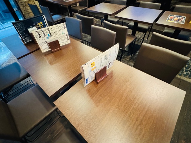 吉祥寺 ハーモニカ横丁「横丁カンパイ酒Bar」