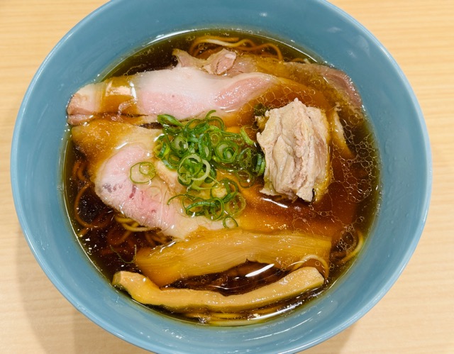 中華そば よしかわ 西荻窪駅店