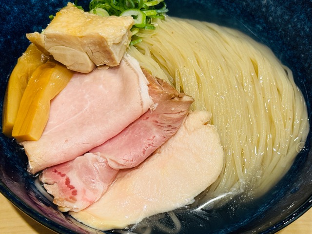 中華そば よしかわ 西荻窪駅店