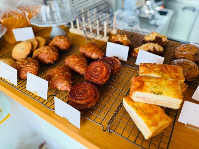 三鷹台「コロレ」