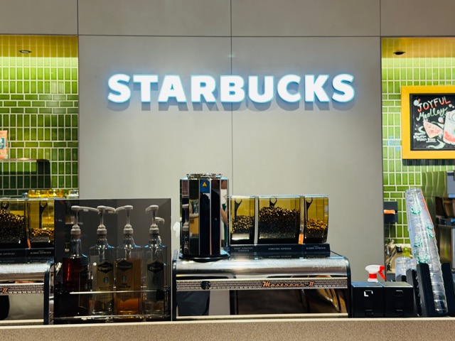 SHARE LOUNGE（シェアラウンジ）キラリナ京王吉祥寺スターバックス