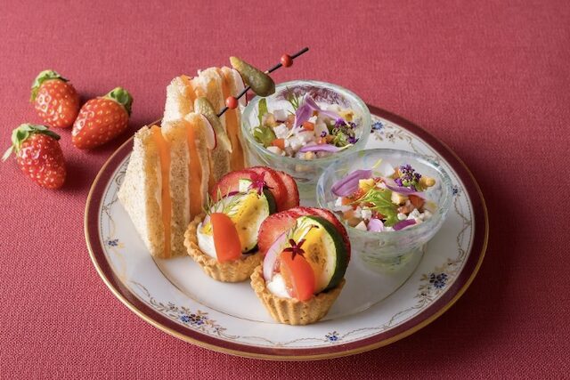 吉祥寺エクセルホテル東急で冬の「苺のアフタヌーンティー」