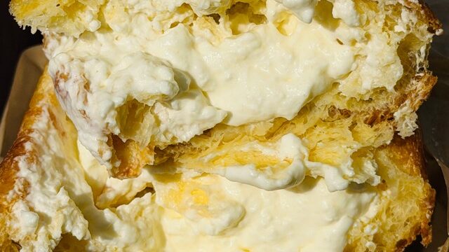 CheeseTable（チーズテーブル）吉祥寺店 ポップオーバーシュークリーム