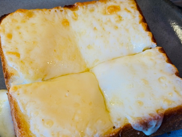 三鷹「CHIARO SCURO(キアロスクーロ)」