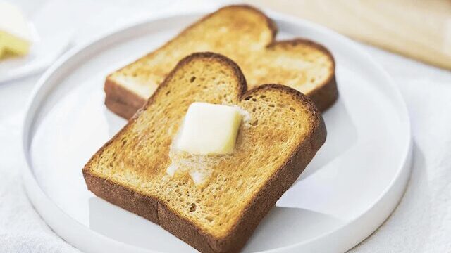 ベースブレッド 食パンはどこで売ってる