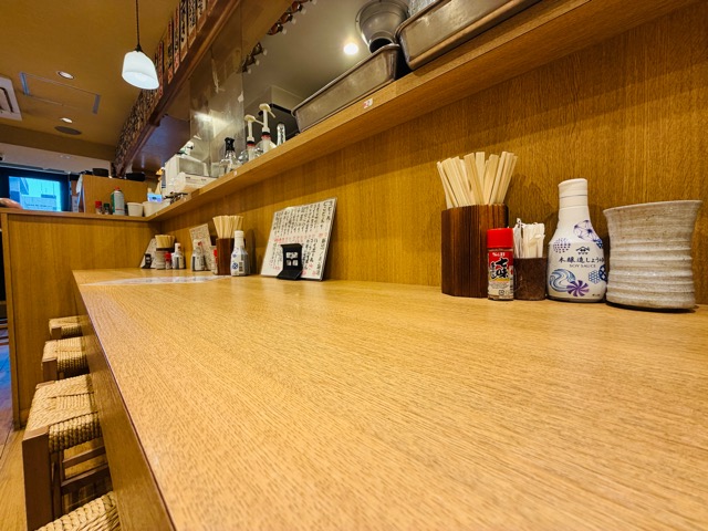 魚の四文屋 三鷹店