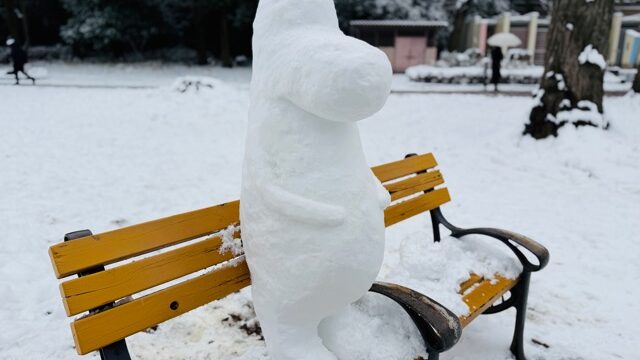【2026年冬】雪の積もる「井の頭公園」｜ムーミン雪だるま