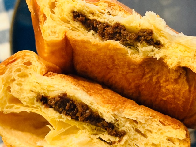 完全メシブレッド(パン)コンビニ(セブン・ファミマ・ローソン)レビュー