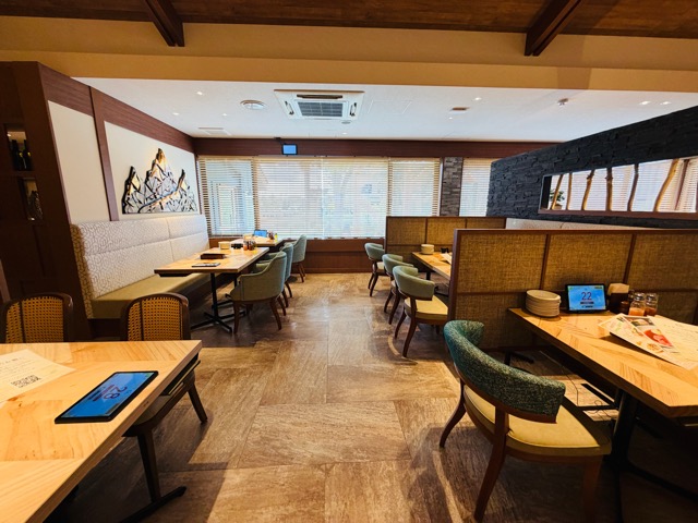 ペルティカ 三鷹新川店