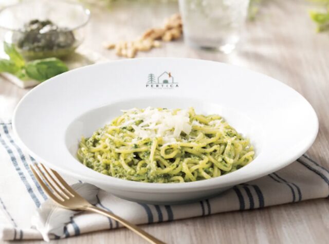 ペルティカ 三鷹新川店