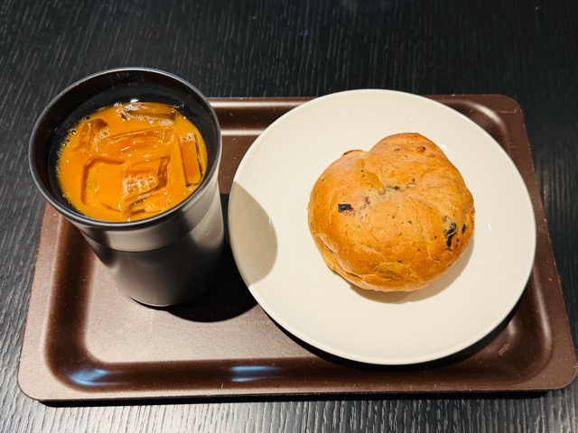 スタバでモーニング
