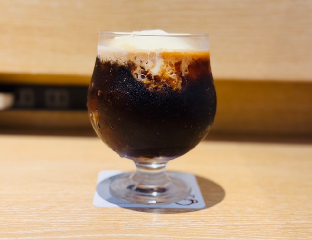 むさしの森珈琲のコーヒーゼリーフロート