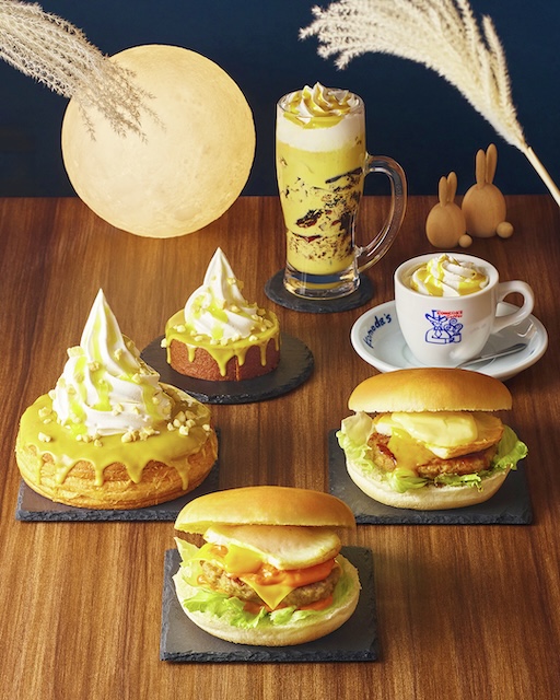 コメダ珈琲店「お月見フルムーンバーガー」
