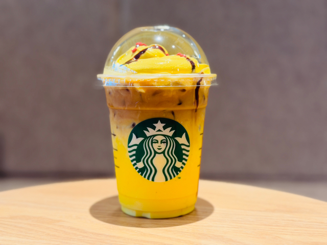 スタバ ポケモン ピカチュウラテ