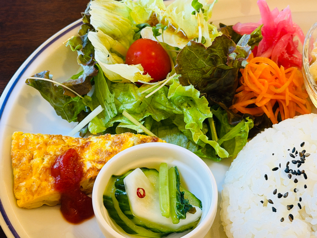 三鷹北口の一軒家カフェ「MuniMusasabi（ムニムササビ）」
